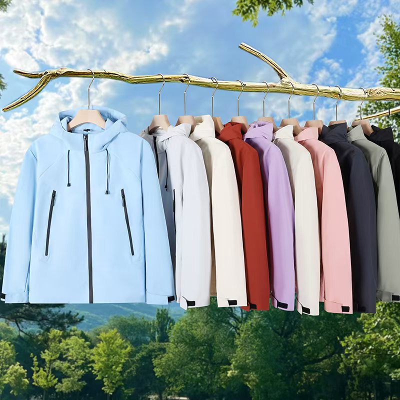 春秋款户外冲锋衣定制logo连帽拉链情侣款夹克登山工时尚风衣防风